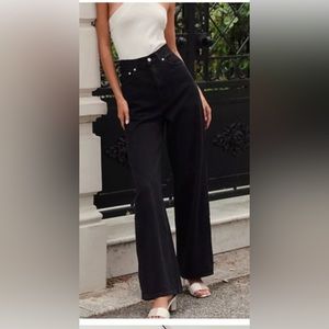 Levi’s High Loose Jeans in Trainwreck Black 31